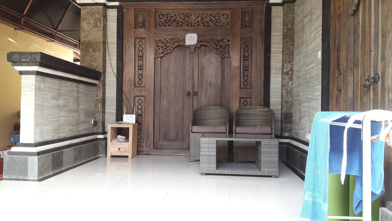 Three Ayu Family House Bed and Breakfast Ubud Buitenkant foto