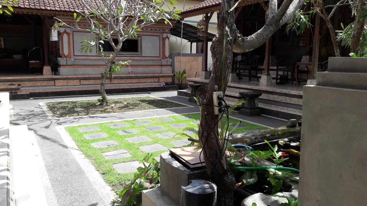 Three Ayu Family House Bed and Breakfast Ubud Buitenkant foto