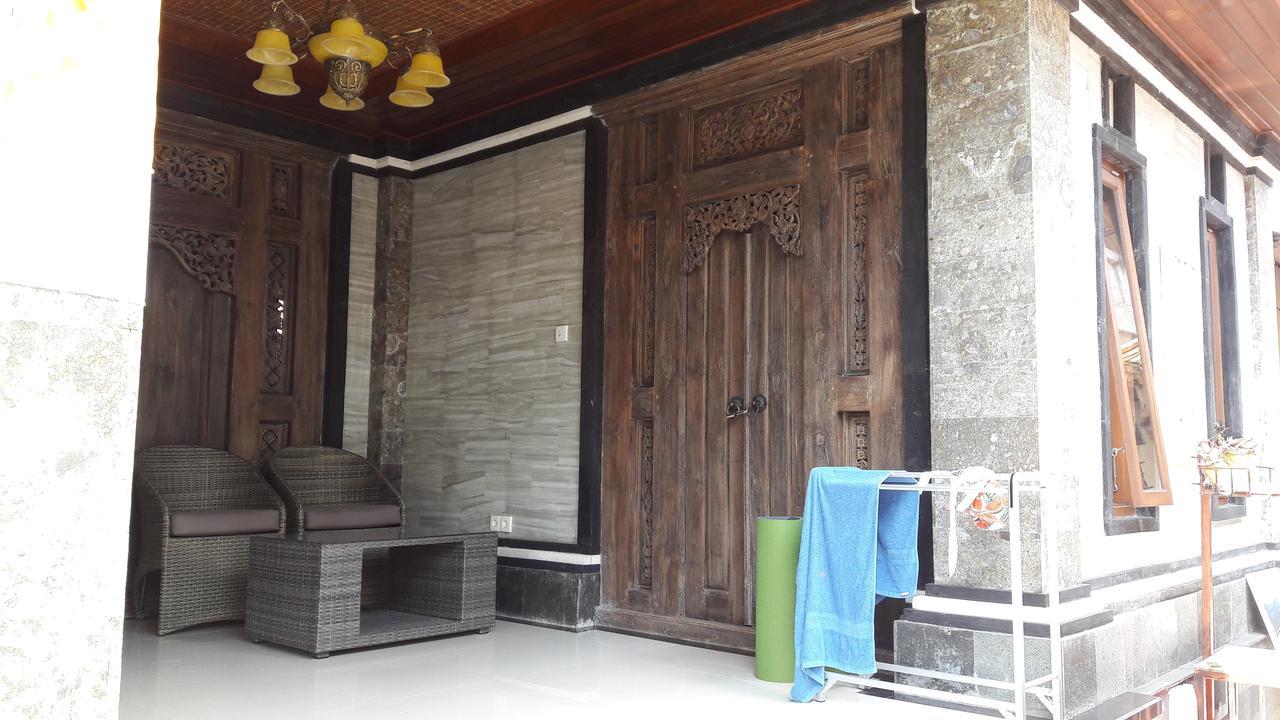 Three Ayu Family House Bed and Breakfast Ubud Buitenkant foto